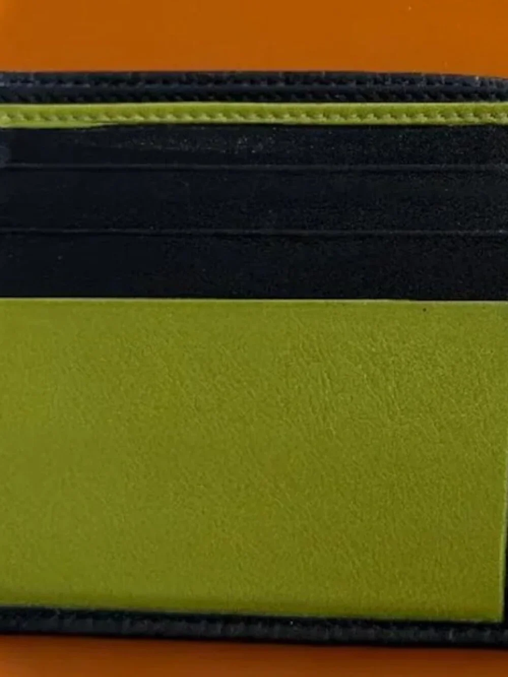 Gucci Micro Guccissima Leather Bi Fold Wallet